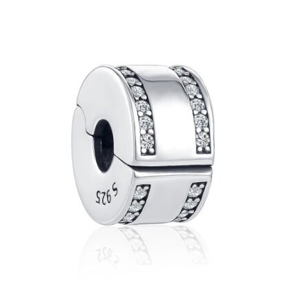 Simple Solid Parallel Gems Arrangement Charm