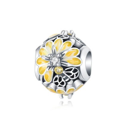Honeybee Yellow Daisy Flower Charm